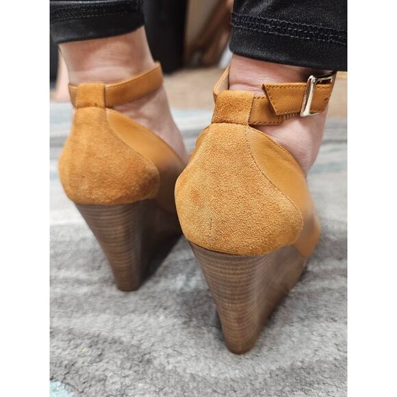 Elaine Turner Wedges tan shoes women's size 6.5 - Picture 5 of 7